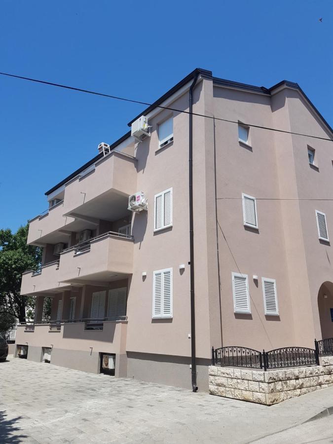 Apartments Vinko Novalja Kültér fotó