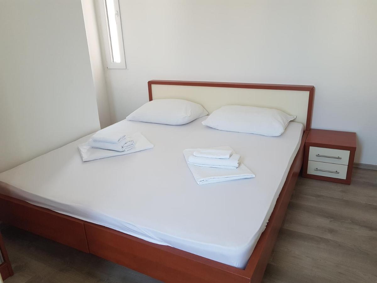 Apartments Vinko Novalja Kültér fotó
