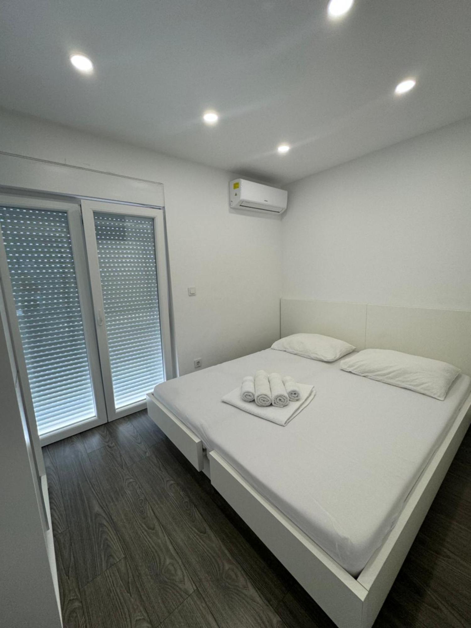 Apartments Vinko Novalja Kültér fotó